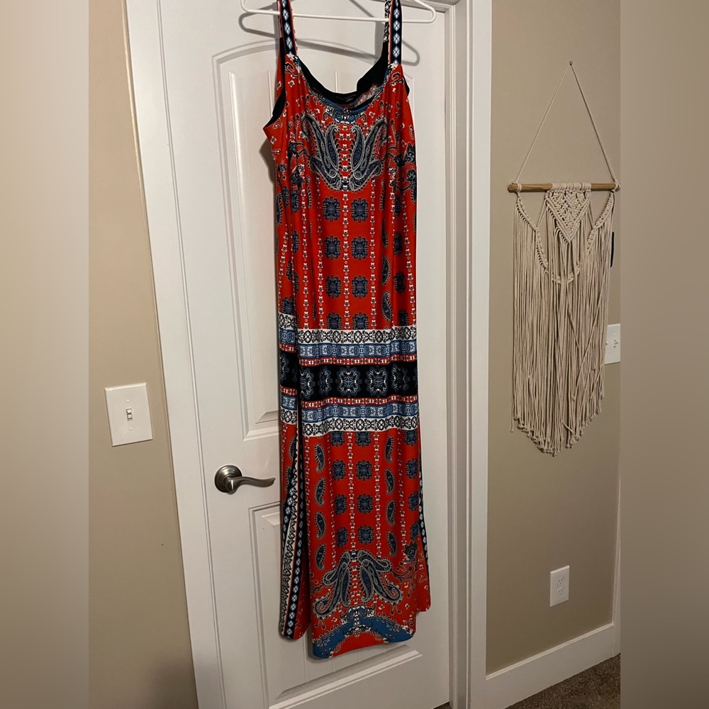 Stunning Madison Leigh Size 20W Ankle Length Dress. Stunning Colors. Worn Once.